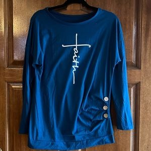 Women’s Faith long sleeve shirt